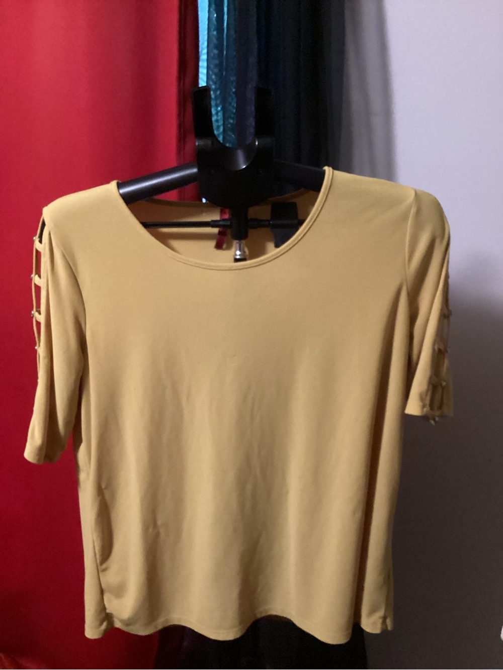 Scarlett Short Sleeve Ladder Cutout Top - Mustard Yellow